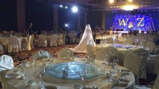 Бяха поканили над 200 гости за сватбата си, но никой не дойде: Истинска история