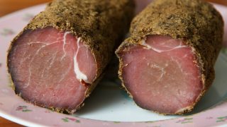Приготвяне на пастърма в домашни условия: Много вкусно и Бързо!