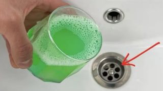 Естествена и мощна смес за отпушване на кухненския канал без машини и агресивни химикали