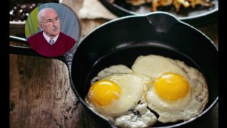 Холестеролът не „скача“ от бекона и яйцата – истината за черния дроб и мазнините