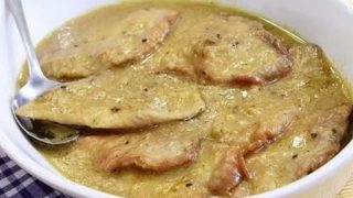 Сочни пържоли натюр с ароматен чеснов сос – рецепта, която ще превърне обикновената вечеря в празник